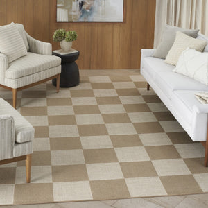 HomeRoots 8' Natural and Ivory Geometric Area Rug - Power Loomed, Washable, Non-Skid for Modern Elegance 8' X 10' 533151