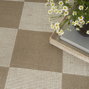 Homeroots 8' X 10' Natural And Ivory Geometric Power Loom Washable Non Skid Area Rug  Cotton Blend 533151