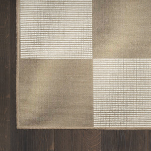Homeroots 5' X 7' Natural And Ivory Geometric Power Loom Washable Non Skid Area Rug  Cotton Blend 533152