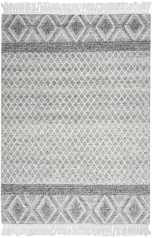 Homeroots 5' X 8' Gray And Ivory Geometric Hand Woven Area Rug With Fringe  Polyester 533370
