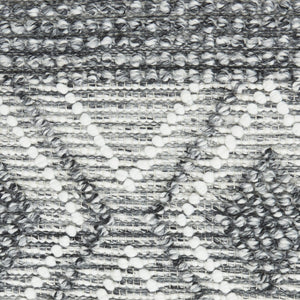 HomeRoots 8' Gray and Ivory Geometric Runner Rug - Hand-Woven Artisanal Design with Fringe for Modern Spaces 533376