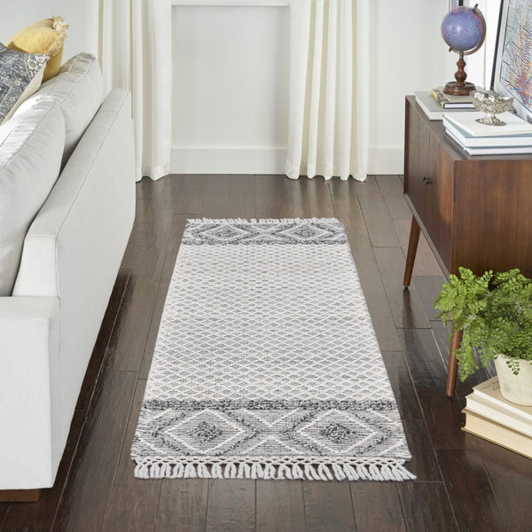 HomeRoots 8' Gray and Ivory Geometric Runner Rug - Hand-Woven Artisanal Design with Fringe for Modern Spaces 533376