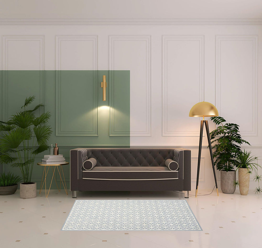 Homeroots 4' X 6' Light Blue And White Geometric Hand Tufted Area Rug  Wool Blend 533380