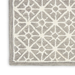 HomeRoots 4' Gray and Ivory Geometric Hand-Tufted Area Rug - Modern Style for Living Rooms and Bedrooms 4' X 6' 533381