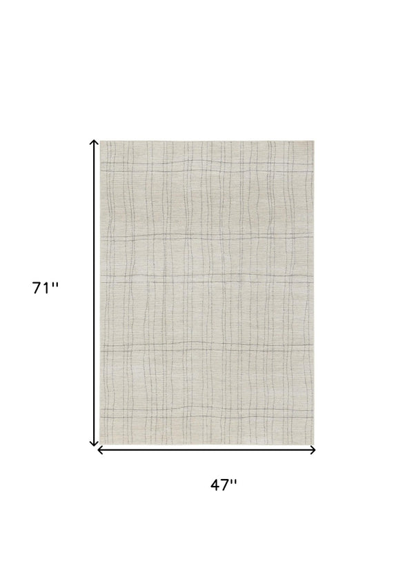 HomeRoots 4' Gray and Ivory Abstract Area Rug - Modern Scandinavian Design for Minimalist Home Decor Charm 4' X 6' 533394