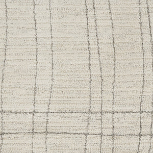 HomeRoots 4' Gray and Ivory Abstract Area Rug - Modern Scandinavian Design for Minimalist Home Decor Charm 5' X 7' 533401