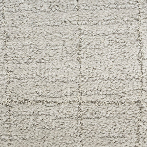 HomeRoots 5' Gray Abstract Area Rug - Scandinavian-Inspired, Durable, Modern Design Perfect for Any Room 5' X 7' 533402