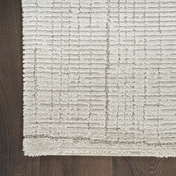 HomeRoots 4' Gray and Silver Abstract Area Rug - Modern Scandinavian Design for Stylish High-Traffic Spaces 5' X 7' 533403