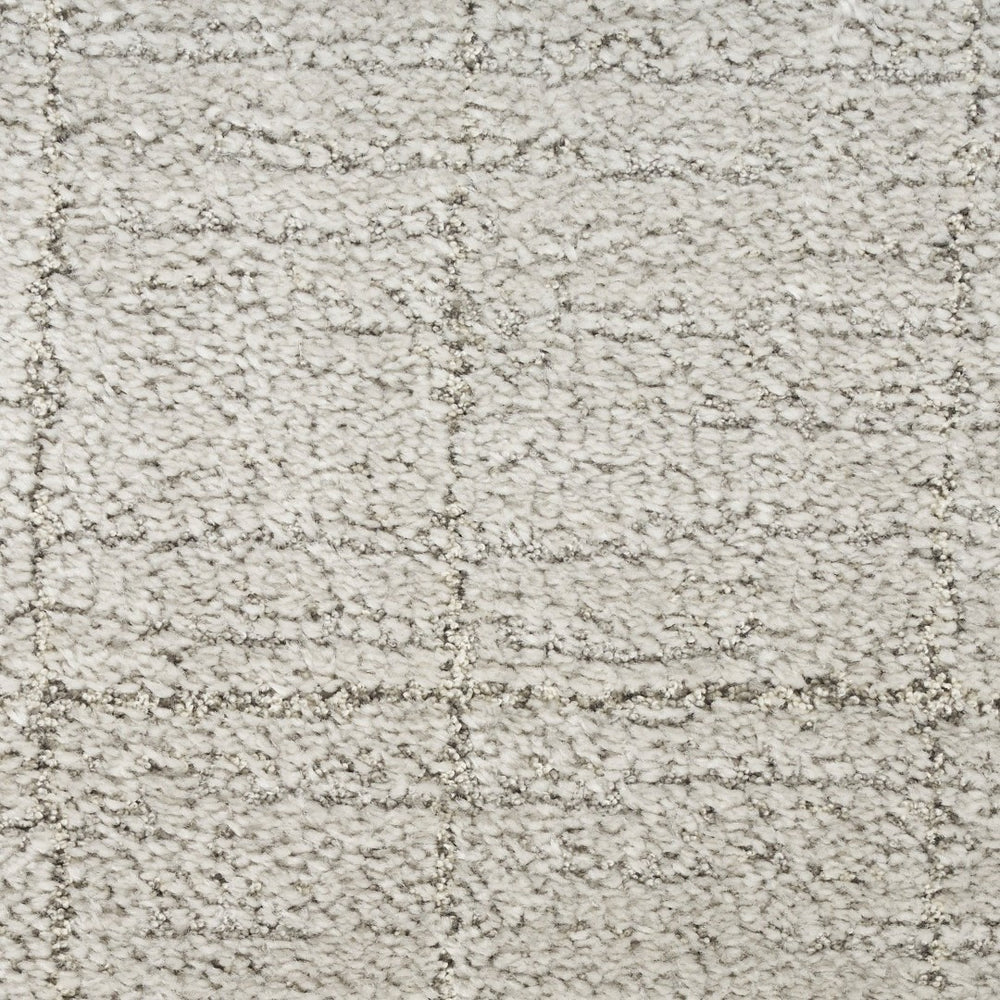 HomeRoots 5' Gray Abstract Area Rug - Scandinavian-Inspired, Durable, Modern Design Perfect for Any Room 6' X 9' 533409