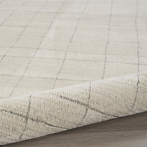 HomeRoots 4' Gray and Ivory Abstract Area Rug - Modern Scandinavian Design for Stylish Comfort and Durability 8' X 10' 533412