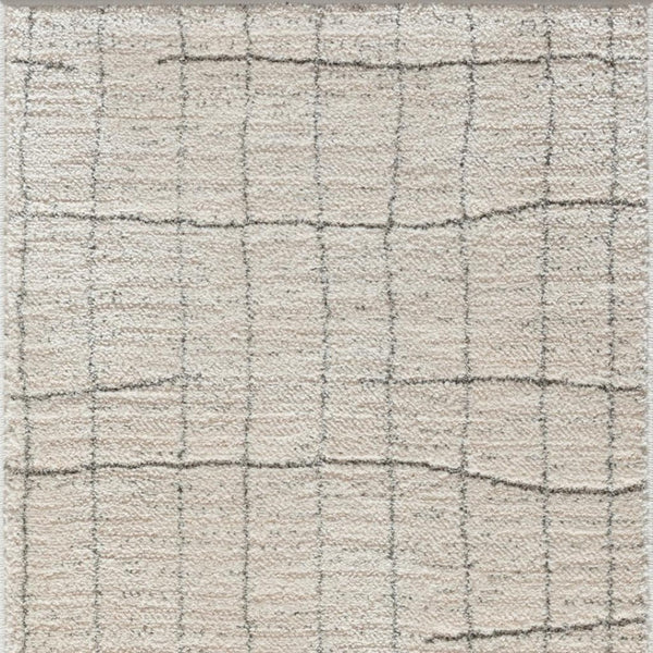 HomeRoots 8' Gray And Ivory Abstract Runner Rug - Durable, Stylish Accent for Hallways, Kitchens & Entryways 533419