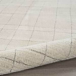 HomeRoots 8' Gray And Ivory Abstract Runner Rug - Durable, Stylish Accent for Hallways, Kitchens & Entryways 533419
