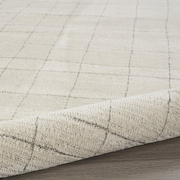 HomeRoots 8' Gray And Ivory Abstract Runner Rug - Durable, Stylish Accent for Hallways, Kitchens & Entryways 533419