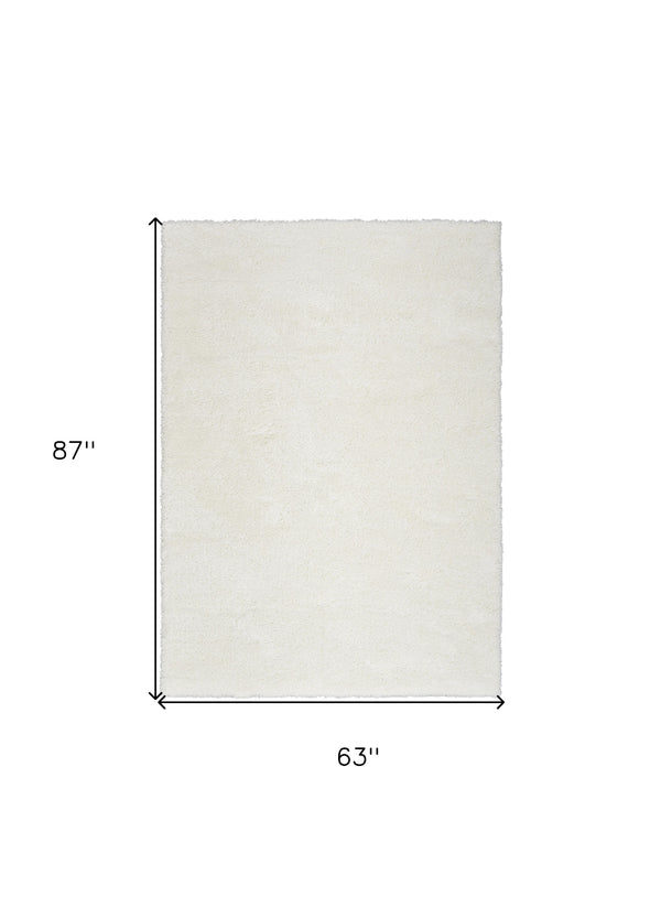 Homeroots 5' X 7' Ivory Shag Power Loom Area Rug  Polyester 533571