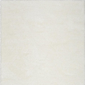 HomeRoots 5' Luxurious Ivory Shag Area Rug - Soft, Cozy, and Stylish Addition for Modern Living Spaces 5' X 7' 533571