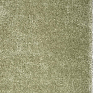 HomeRoots 5' Lush Green Shag Area Rug – Retro-Inspired Comfort for Cozy Living Spaces and Stylish Accents 5' X 7' 533572