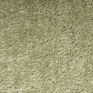 HomeRoots 5' Lush Green Shag Area Rug – Retro-Inspired Comfort for Cozy Living Spaces and Stylish Accents 5' X 7' 533572