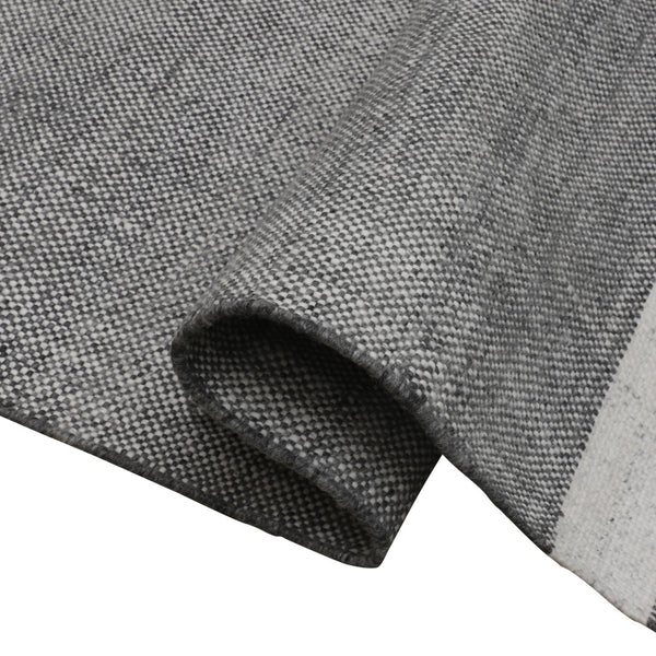 Homeroots 8' X 10' Gray Striped Handmade Stain Resistant Non Skid Indoor Outdoor Area Rug Dark Gray 100% Pet 533579