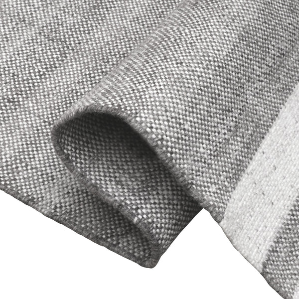 Homeroots 8' X 10' Gray Striped Handmade Stain Resistant Non Skid Indoor Outdoor Area Rug Gray 100% Pet 533582