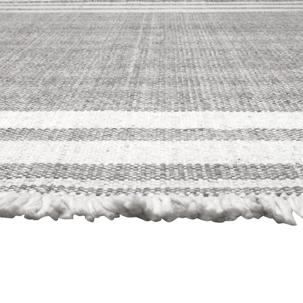 Homeroots 9' X 12' Gray Striped Handmade Stain Resistant Non Skid Indoor Outdoor Area Rug Gray 100% Pet 533583
