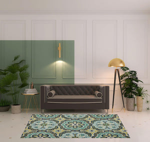 HomeRoots 5' Hand-Tufted Green Wool Floral Area Rug - Add Warmth, Style, and Durability to Your Home Décor 5' X 8' Rectangle 533599