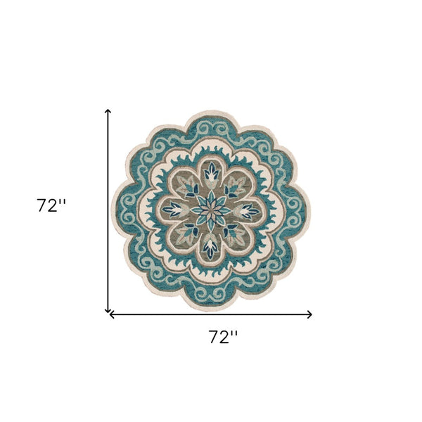 HomeRoots 5' Hand-Tufted Green Wool Floral Area Rug - Add Warmth, Style, and Durability to Your Home Décor 6' X 6' 533602