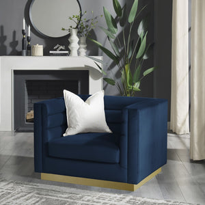 Homeroots 34" Hunter Green Velvet Tufted Club Chair - Stylish Comfort With Durable Design For Any Space Hunter Green  533859