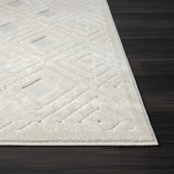 Homeroots 5' X 7' Ivory Geometric Area Rug Ivory Polypropylene 534031