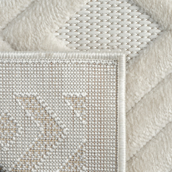 Homeroots 8' X 10' Ivory Geometric Area Rug Ivory Polypropylene 534032