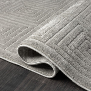 HomeRoots 8' Modern Ivory Geometric Area Rug - Durable, Stain-Resistant Design for Stylish Living Spaces 8' X 10' 534042