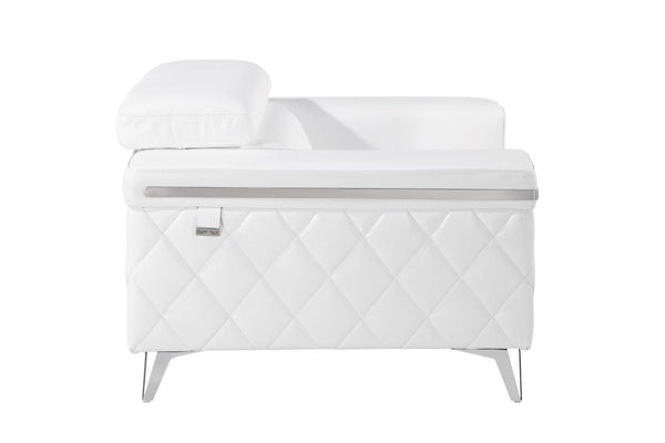 Homeroots 42" Silver Metallic Arm Chair White  534093