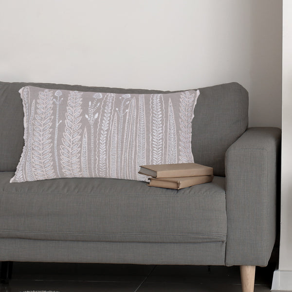 Homeroots 16" X 24" Natural And Ivory Floral Linen Zippered Pillow With Embroidery   534300