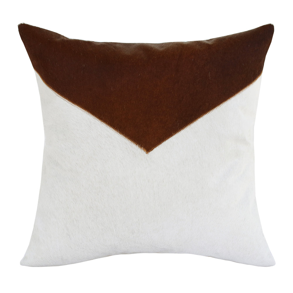 Homeroots 20" X 20" Brown And Ivory Geometric Faux Leather Zippered Pillow   534304