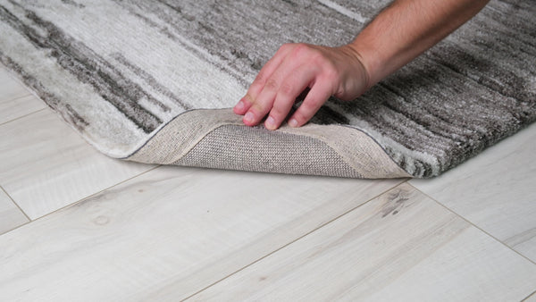 Homeroots 5' X 8' Gray And Black Abstract Power Loom Distressed Non Skid Area Rug  Polyester 534394