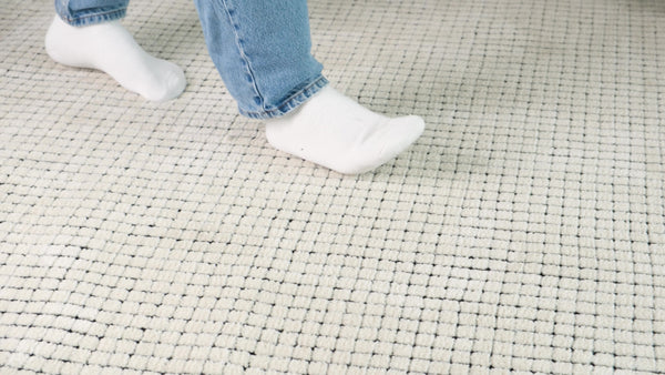 Homeroots 7' X 10' Beige And Black Checkered Power Loom Distressed Area Rug  Polyester 534410