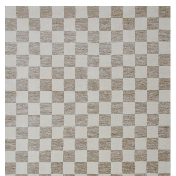 Homeroots 5' X 8' Beige And Brown Checkered Power Loom Area Rug  Polyester 534412