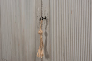 Sarreid Harper Soft Grey Glass Front Bookcase - Stylish Pine Design For Elegant Home Storage Solutions Grey  53450