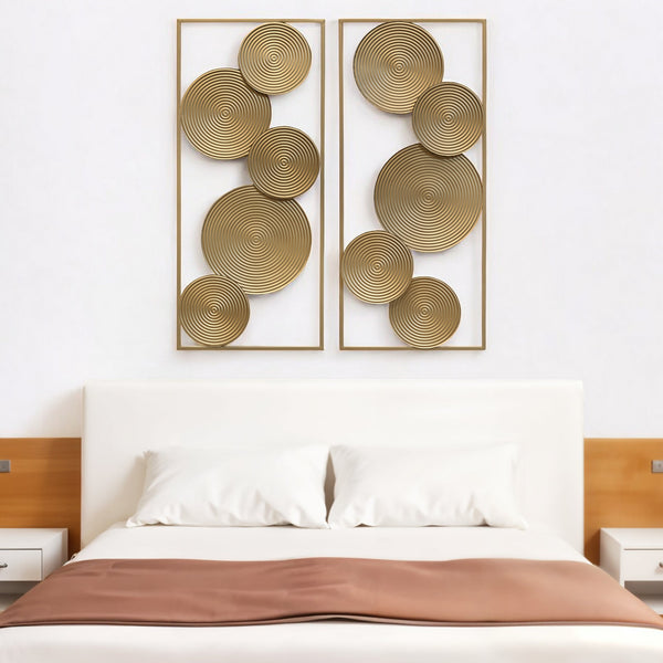 Homeroots Set Of Two Gold Metal Modern Abstract Geometric Wall Decor For Chic Home Aesthetic & Style  Metal 534525