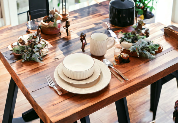 Homeroots Sand Sixteen Piece Round Striped Ceramic Service For Four Dinnerware Set   534541