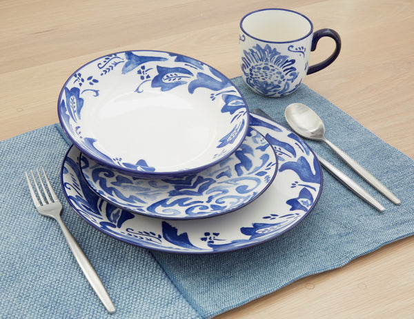 Homeroots Blue And White Sixteen Piece Round Floral Ceramic Service For Four Dinnerware Set   534542