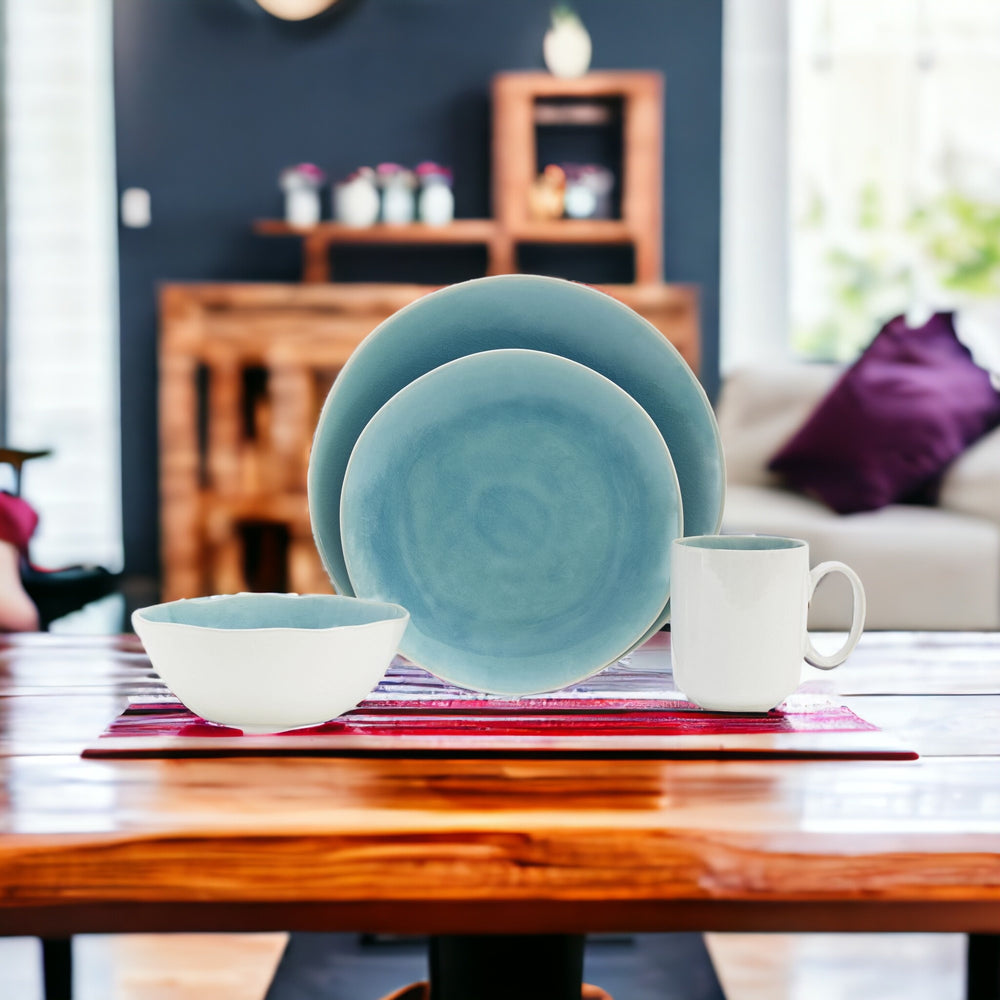 Homeroots Blue And White Sixteen Piece Round Ceramic Service For Four Dinnerware Set   534547