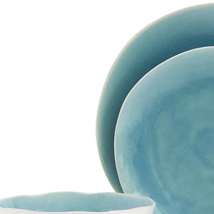 Homeroots Blue And White Sixteen Piece Round Ceramic Service For Four Dinnerware Set   534547