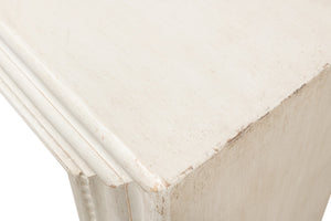 Sarreid Mantel Console - Charming Antique White Finish With Reclaimed Pine Design For Timeless Elegance White  53463-3