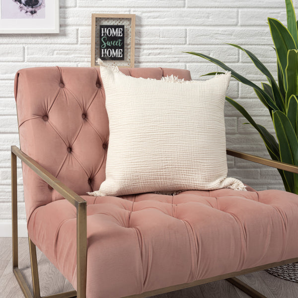 Homeroots 20" X 20" Cream Cotton Zippered Down Pillow With Fringe Cream  535259