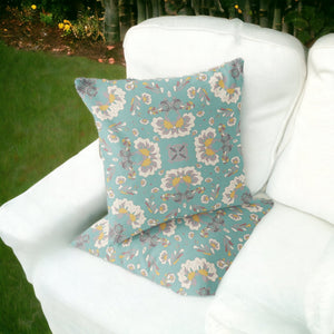 Homeroots Set Of Two 16" X 16" Green And White Blown Seam Floral Indoor Outdoor Throw Pillow  Polyester 535458