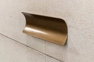 Sarreid Gideon Shagreen Side Table In Osprey White With Gold Leather Trim & Elegant Brass Knobs White  53551-4