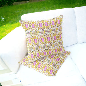 Homeroots Set Of Two 16" X 16" Yellow And White Blown Seam Floral Indoor Outdoor Throw Pillow  Polyester 535519