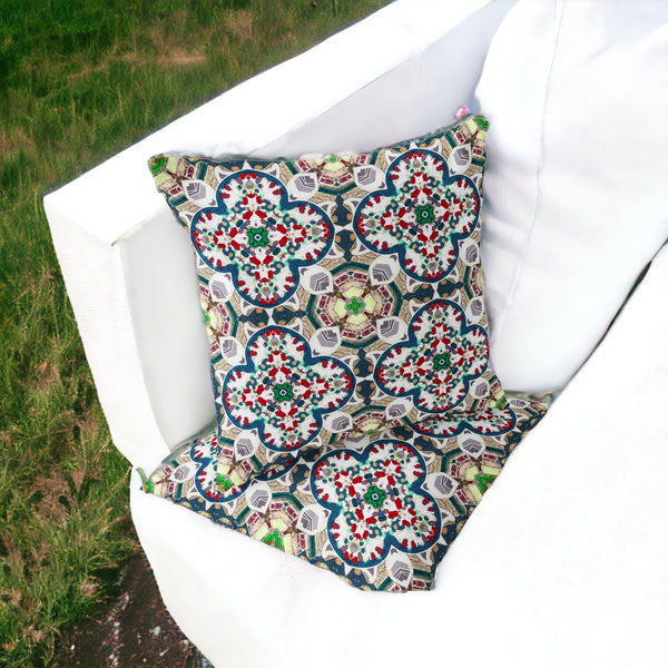 Homeroots Set Of Two 16" X 16" Green And White Blown Seam Floral Indoor Outdoor Throw Pillow  Polyester 535617