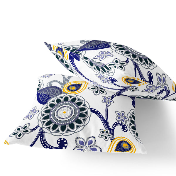 Homeroots Set Of Two 16" X 16" Blue And White Blown Seam Floral Indoor Outdoor Throw Pillow  Polyester 535719