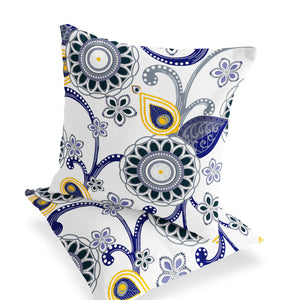 Homeroots Set Of Two 16" X 16" Blue And White Blown Seam Floral Indoor Outdoor Throw Pillow  Polyester 535719
